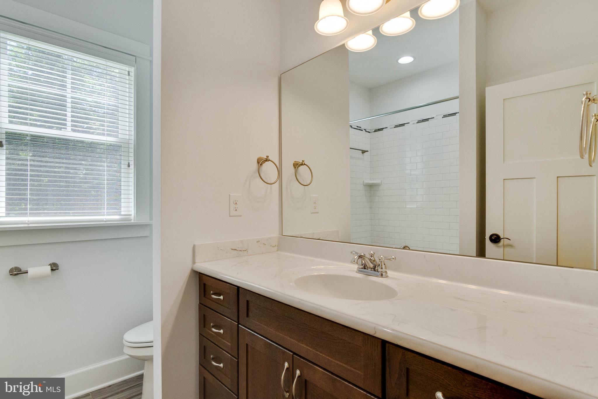 BOWLERS MILL LAKE ESTATES - Residential