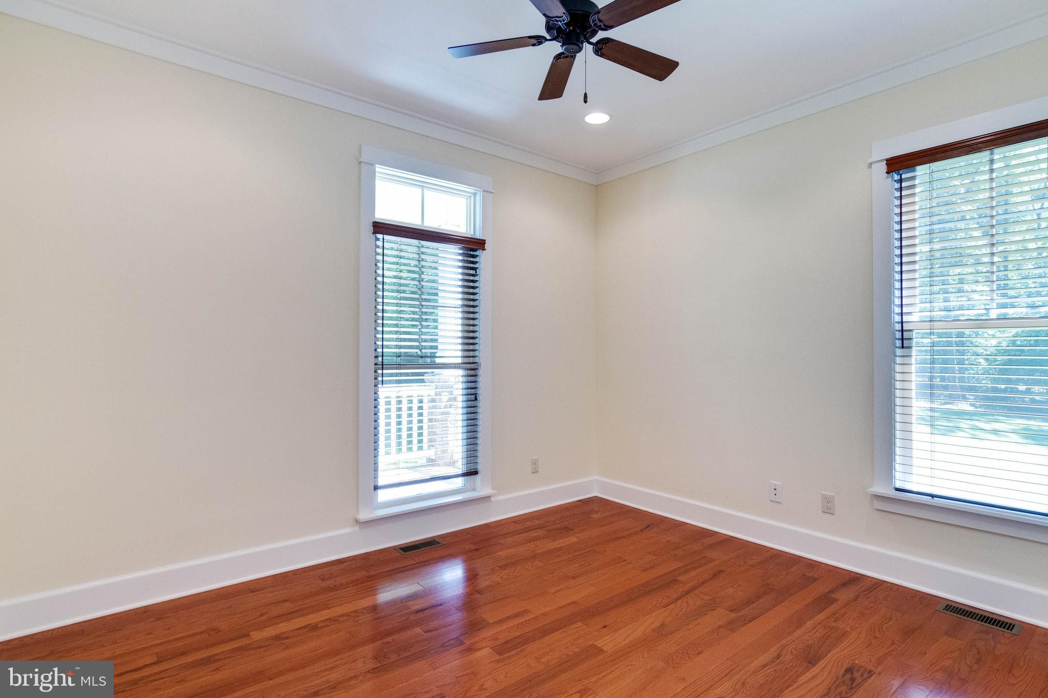 BOWLERS MILL LAKE ESTATES - Residential