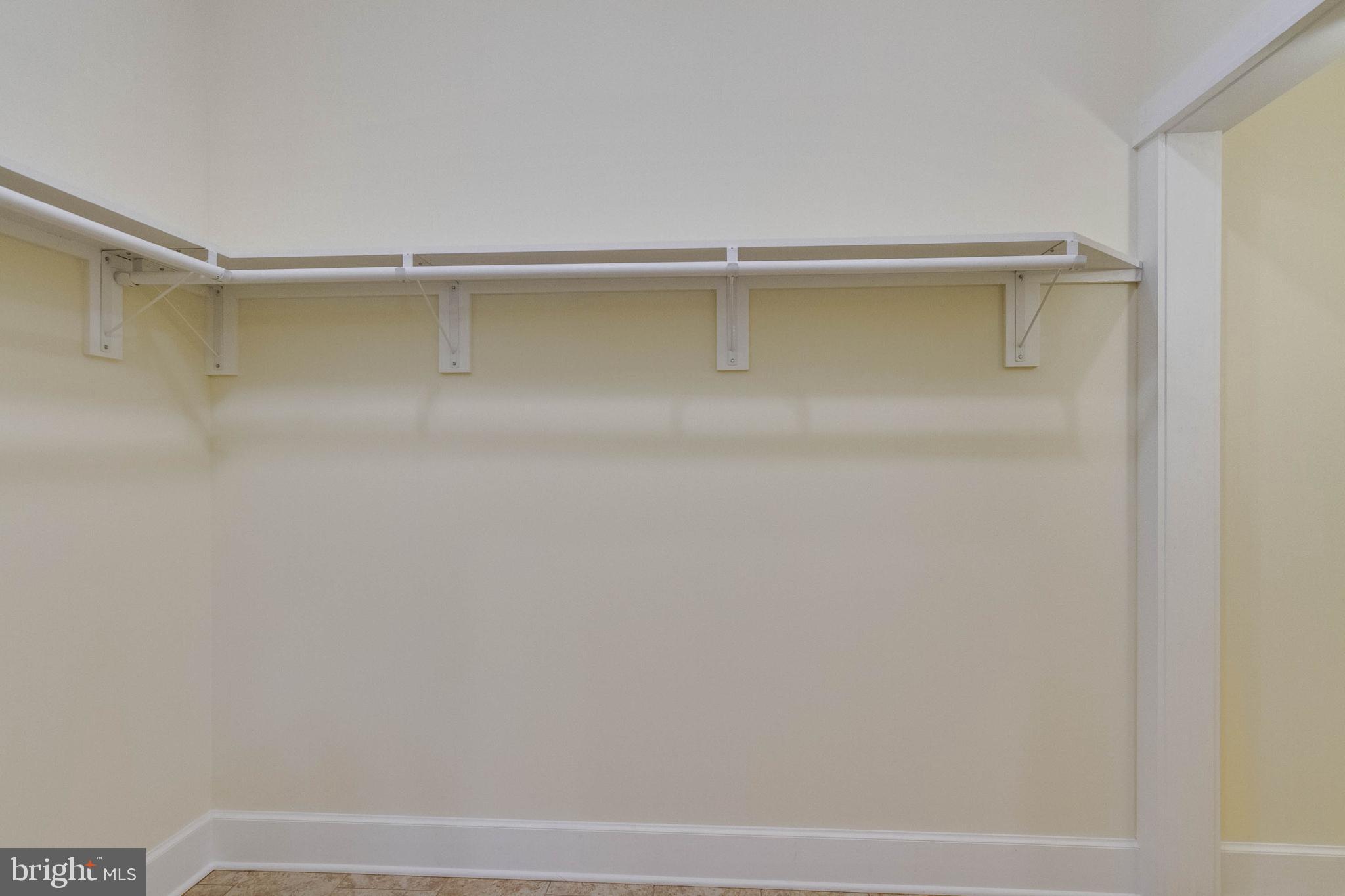 BOWLERS MILL LAKE ESTATES - Residential