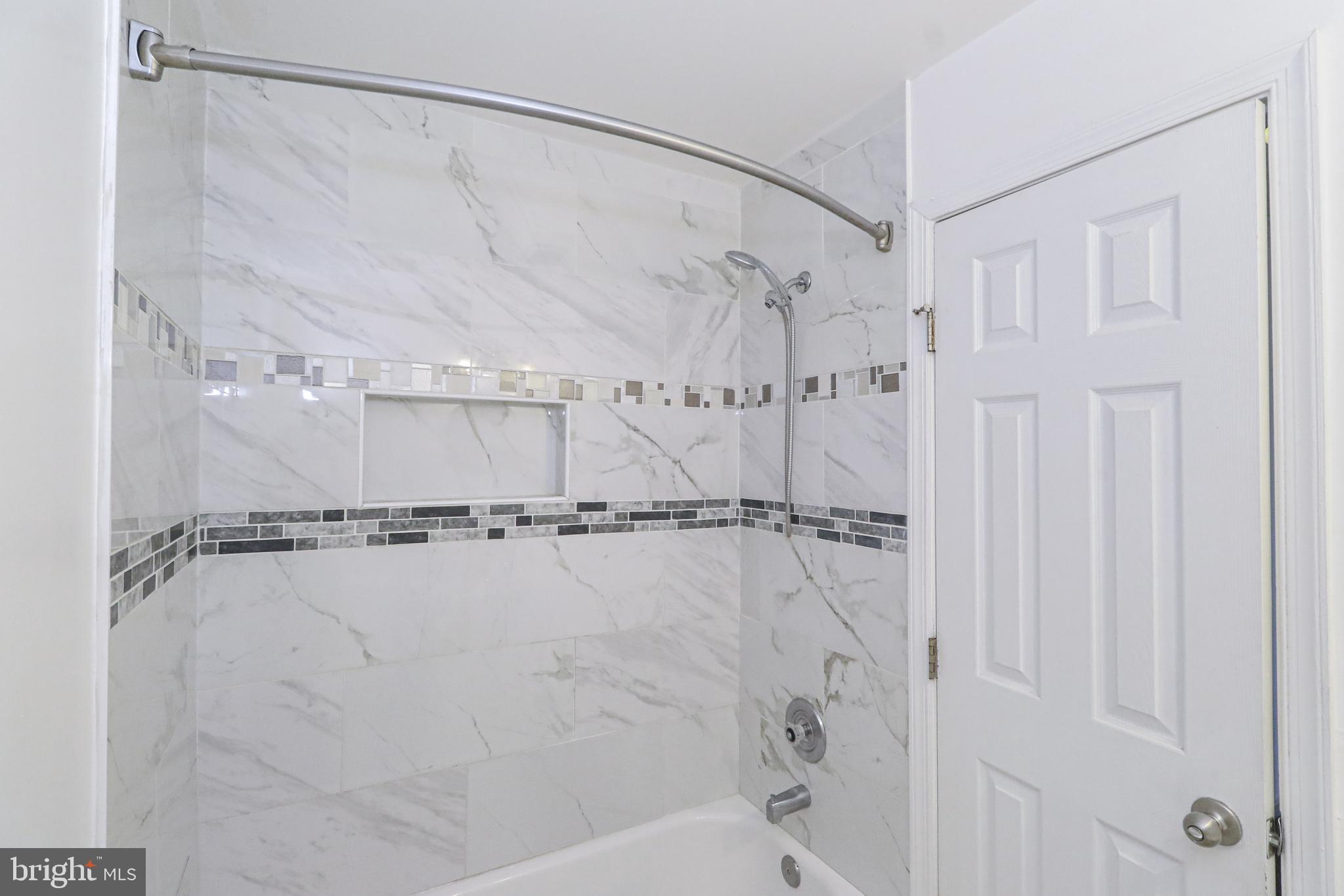 MADISON RIDGE - Residential