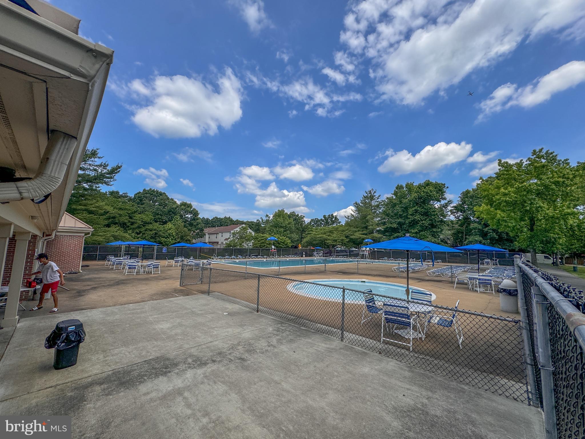 MADISON RIDGE - Residential