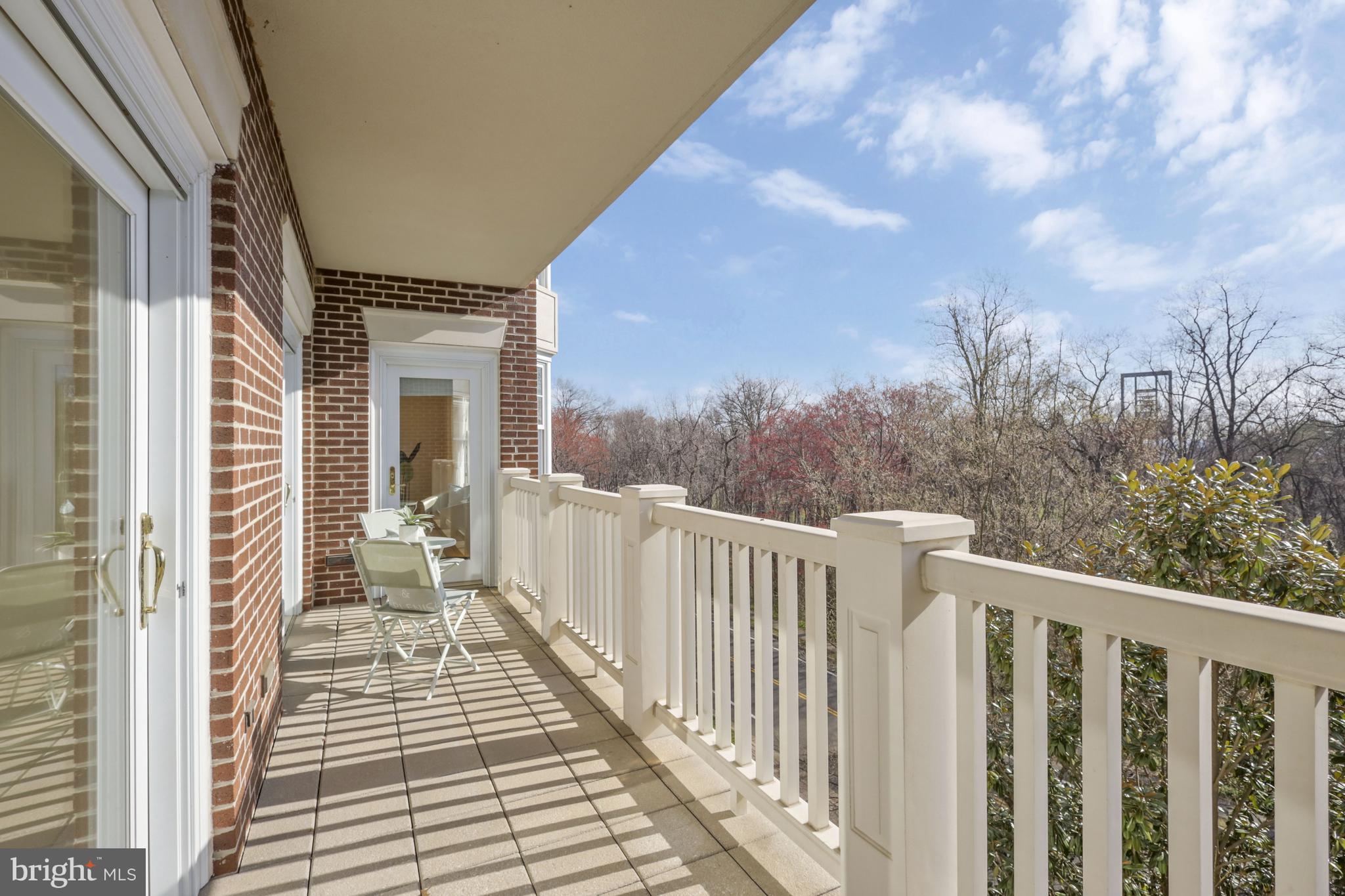 MEMORIAL PARK - Residential