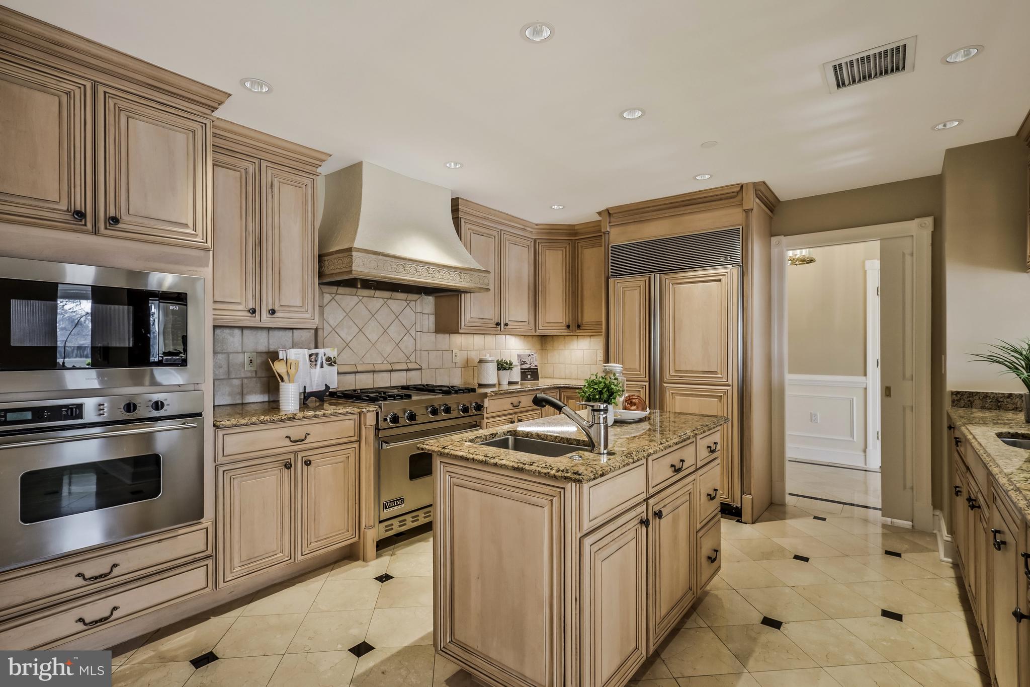 MEMORIAL PARK - Residential