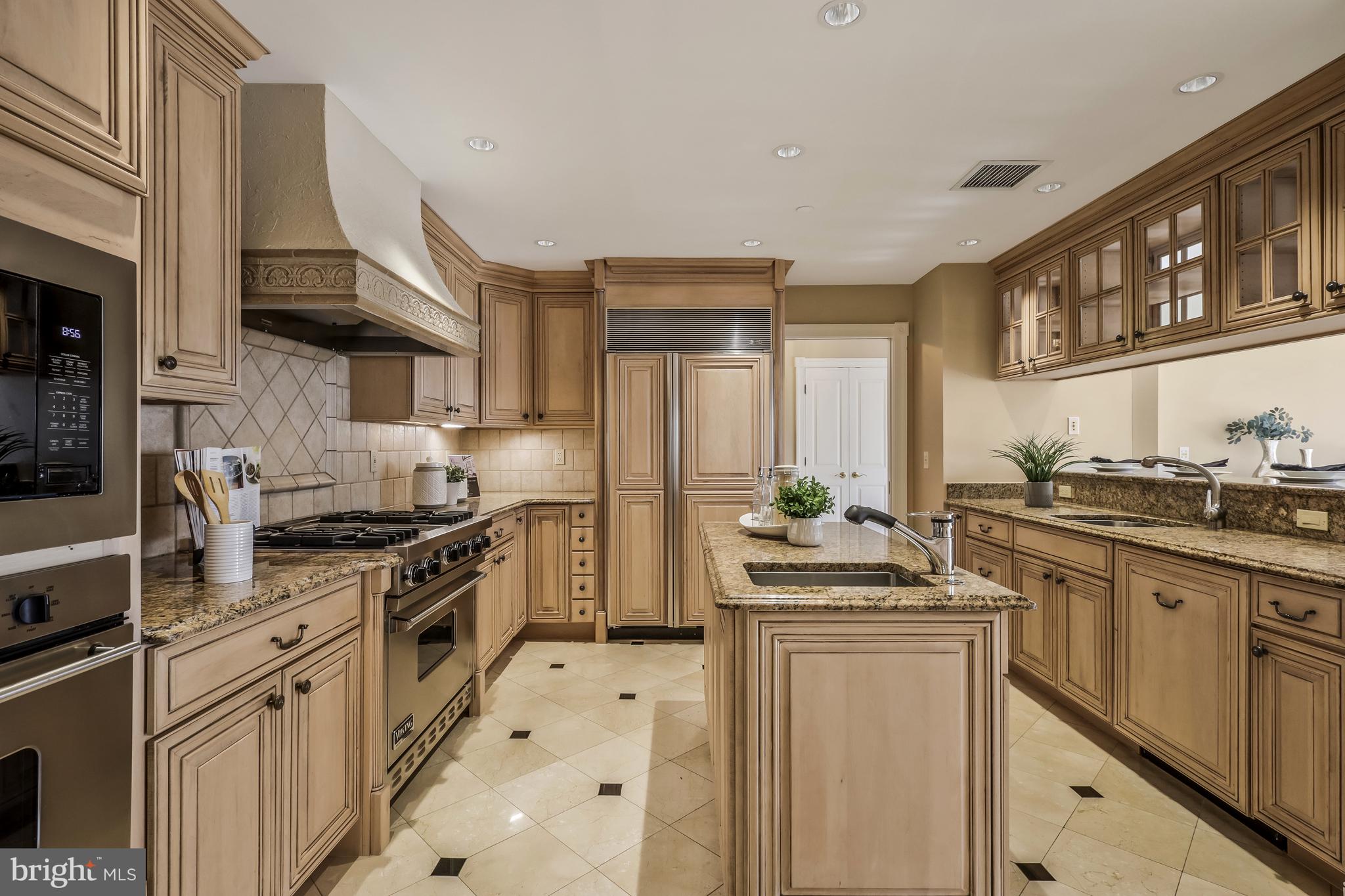 MEMORIAL PARK - Residential