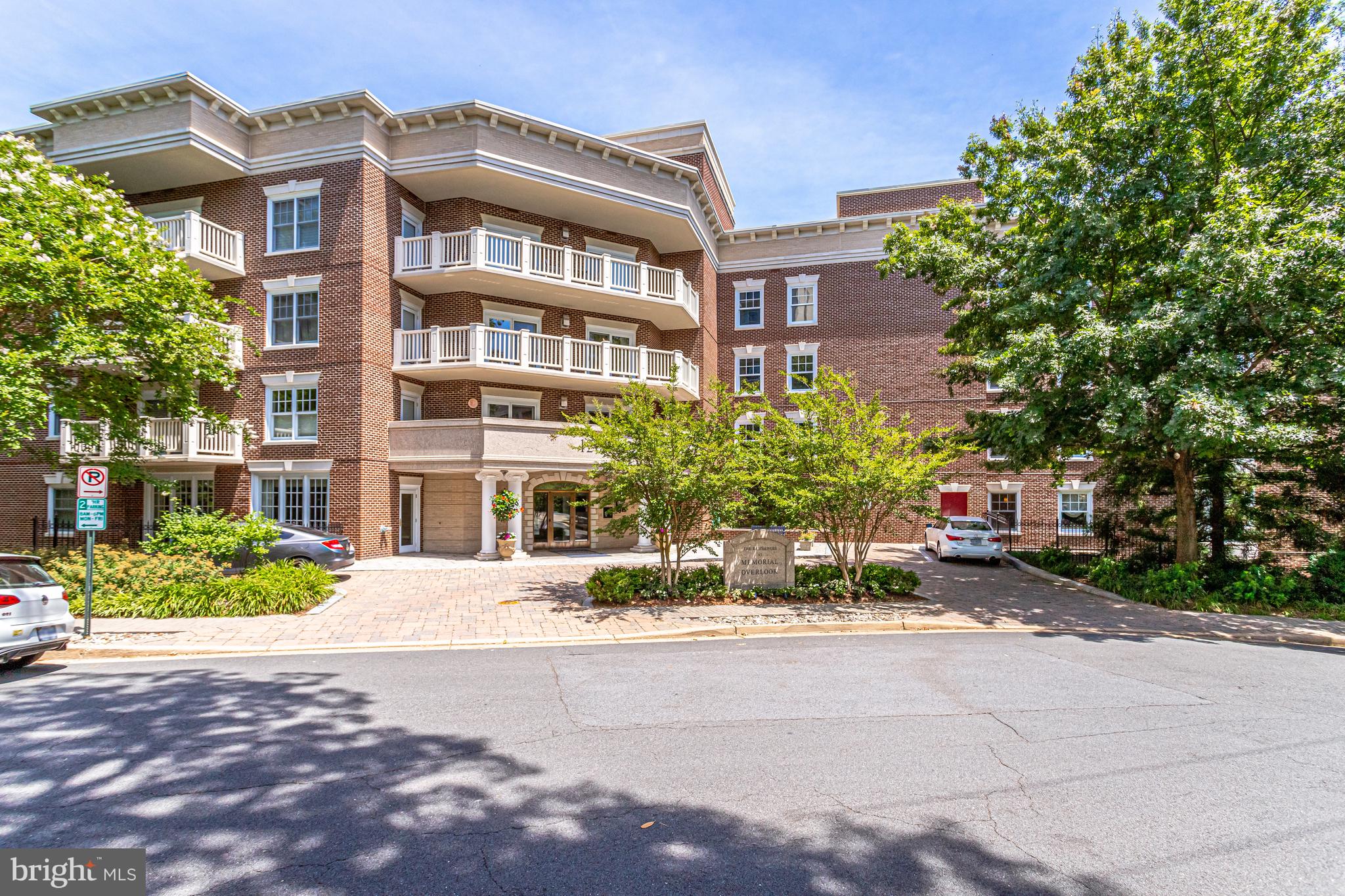 MEMORIAL PARK - Residential