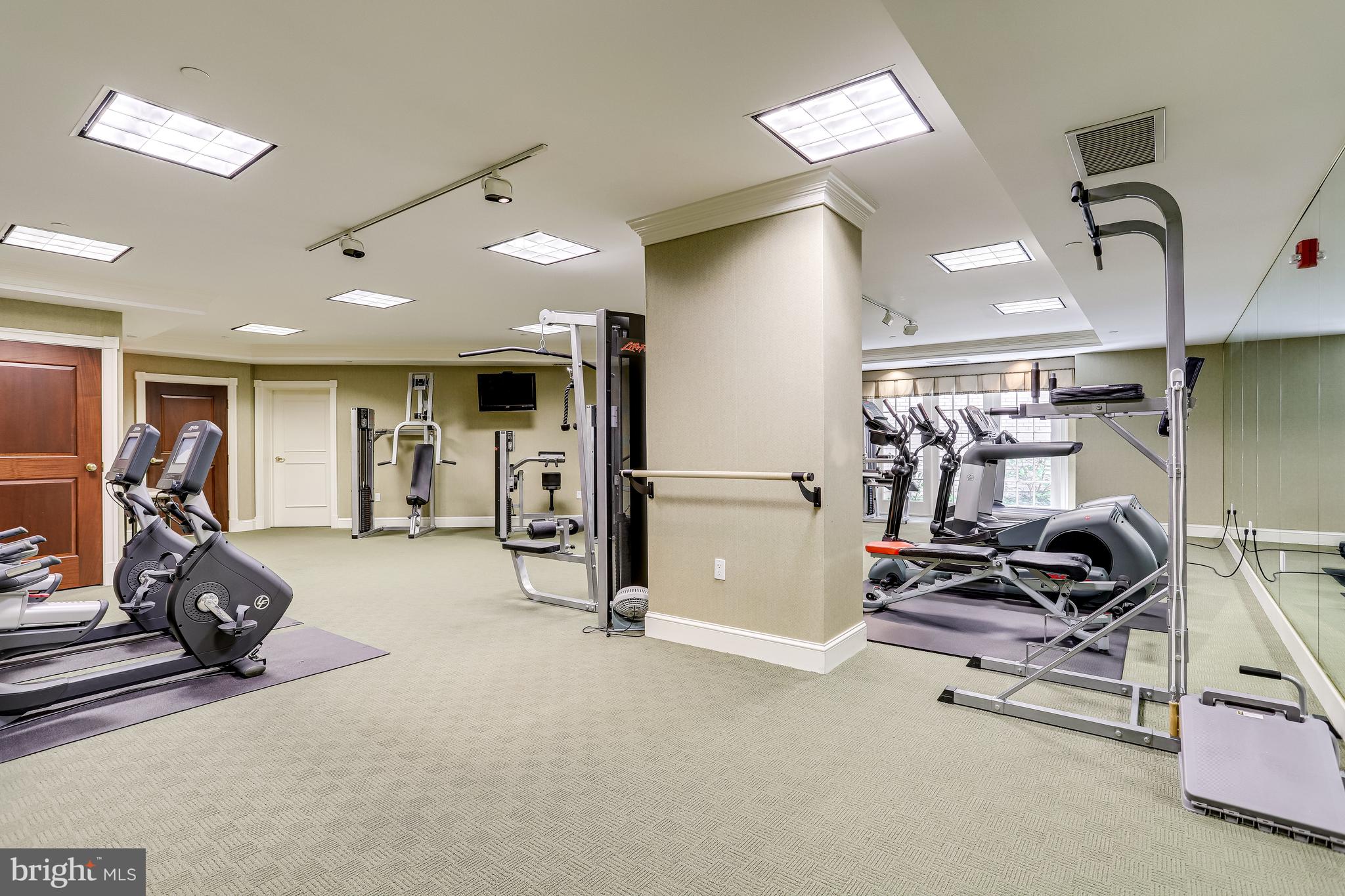 MEMORIAL PARK - Residential