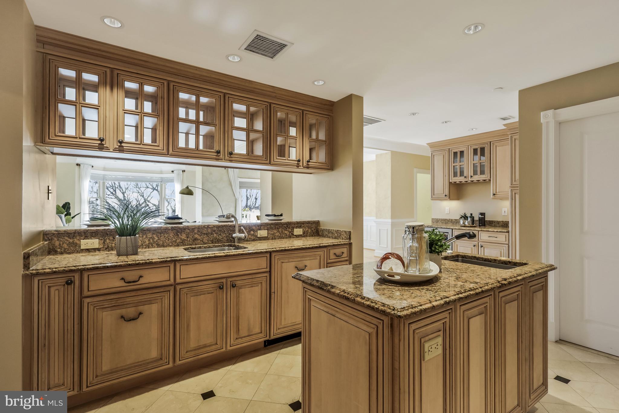 MEMORIAL PARK - Residential