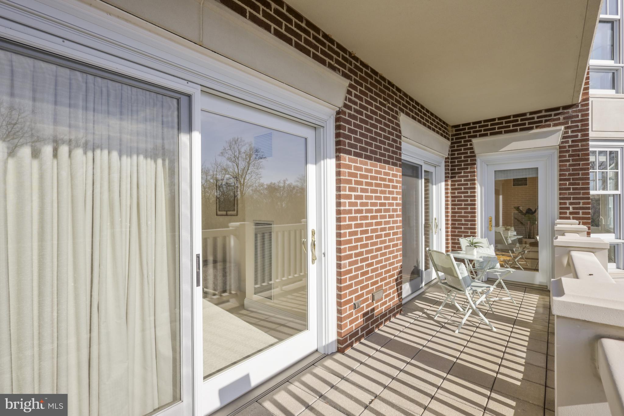 MEMORIAL PARK - Residential