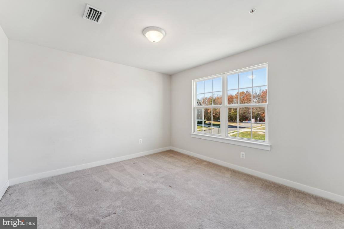 CHRISTOPHER POINTE - Residential