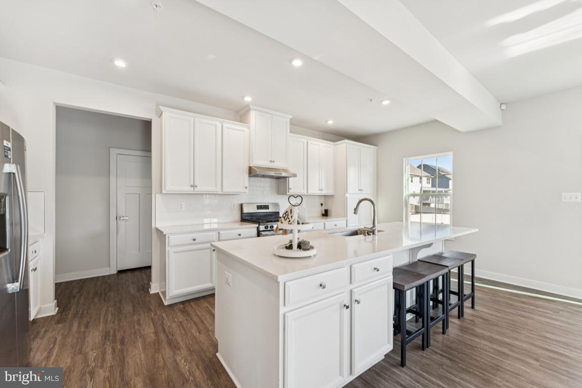 CHRISTOPHER POINTE - Residential