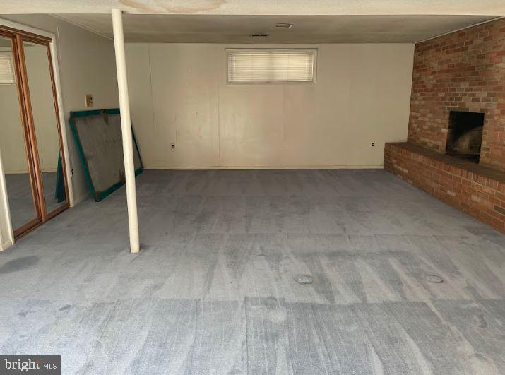 WOODBERRY FOREST - Residential