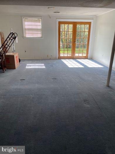 WOODBERRY FOREST - Residential