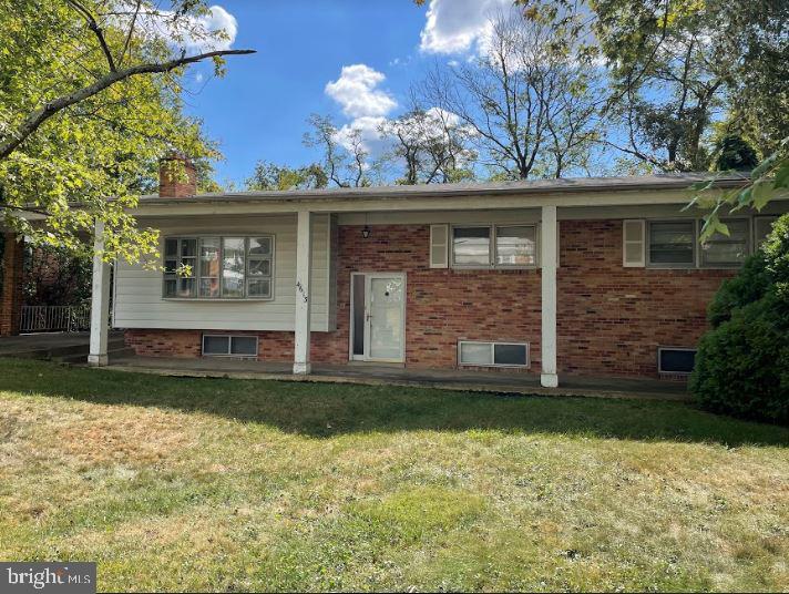 WOODBERRY FOREST - Residential