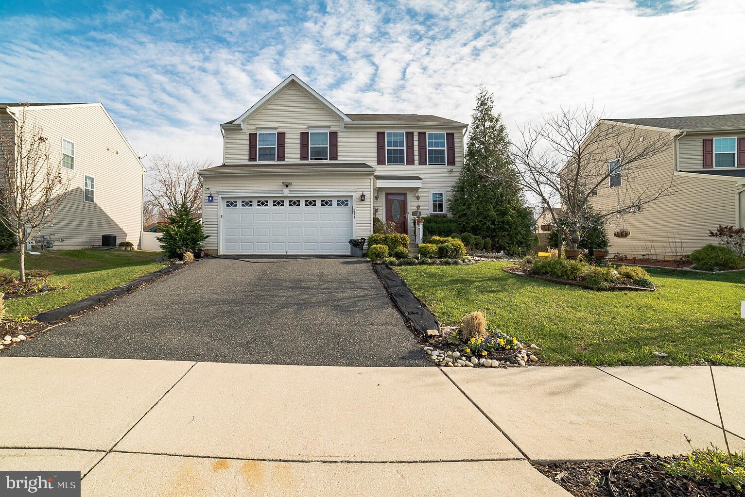 BRITTANY QUARTERS - Residential