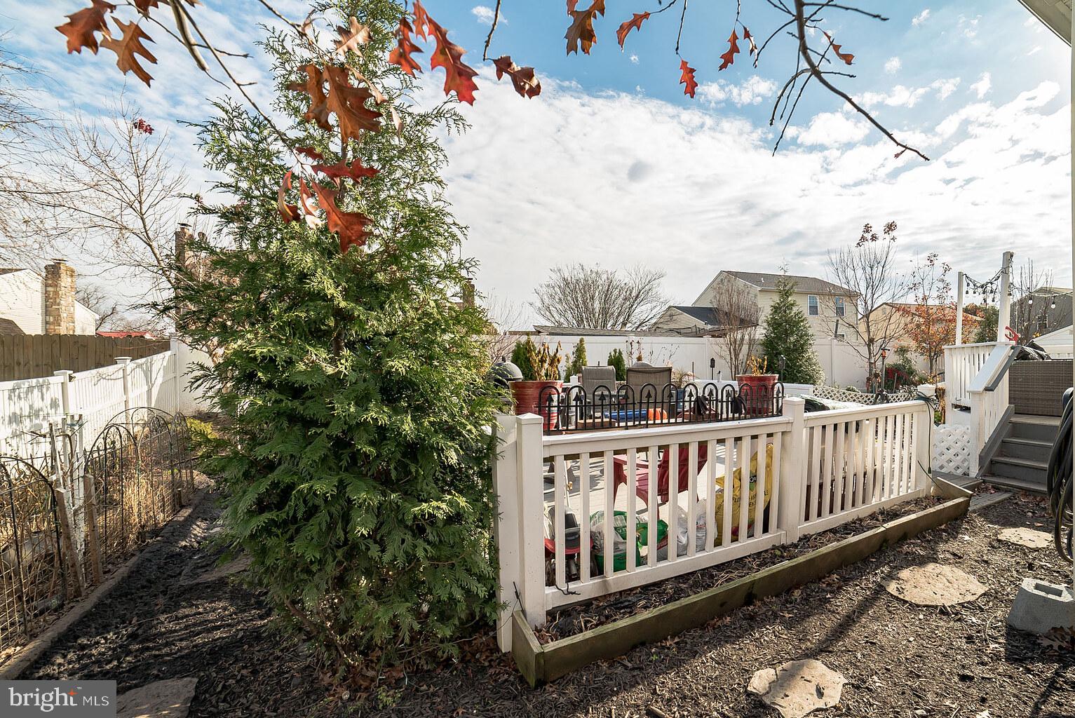 BRITTANY QUARTERS - Residential