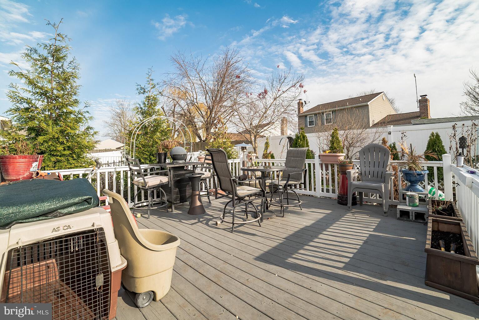 BRITTANY QUARTERS - Residential