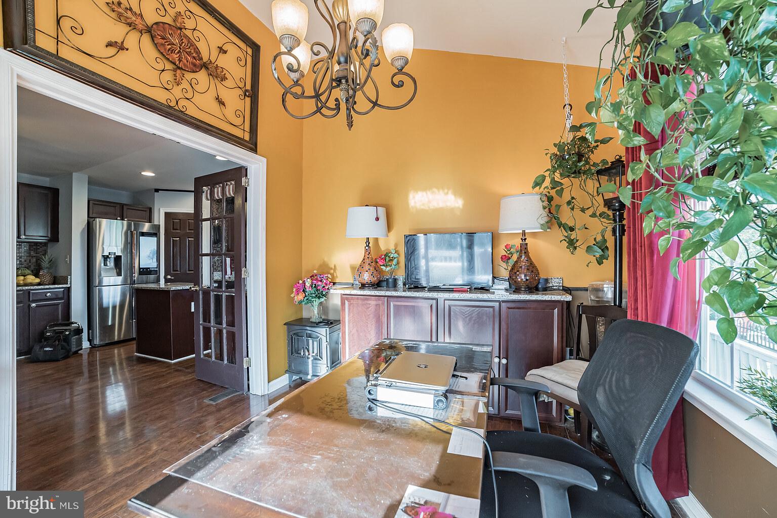 BRITTANY QUARTERS - Residential