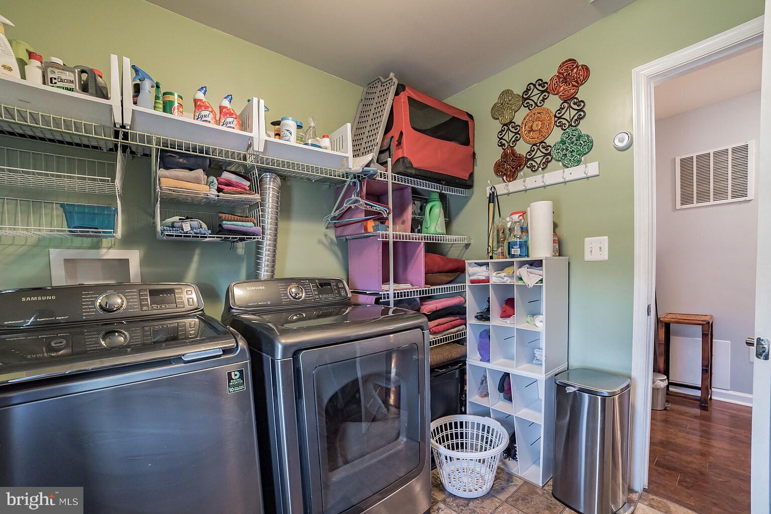 BRITTANY QUARTERS - Residential