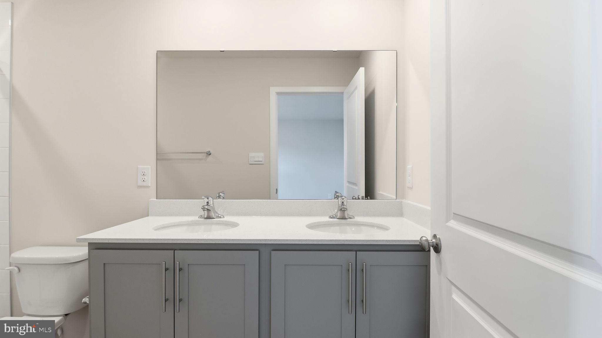 PINEGROVE - Residential Lease