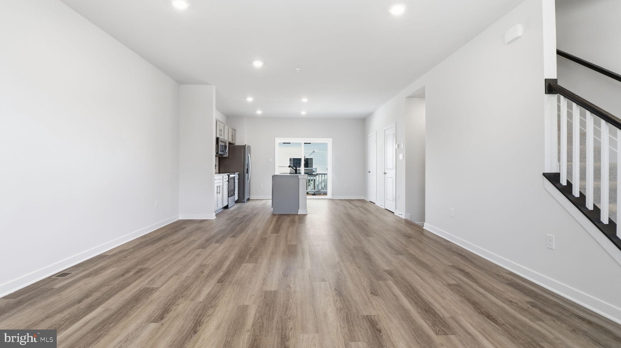 PINEGROVE - Residential Lease