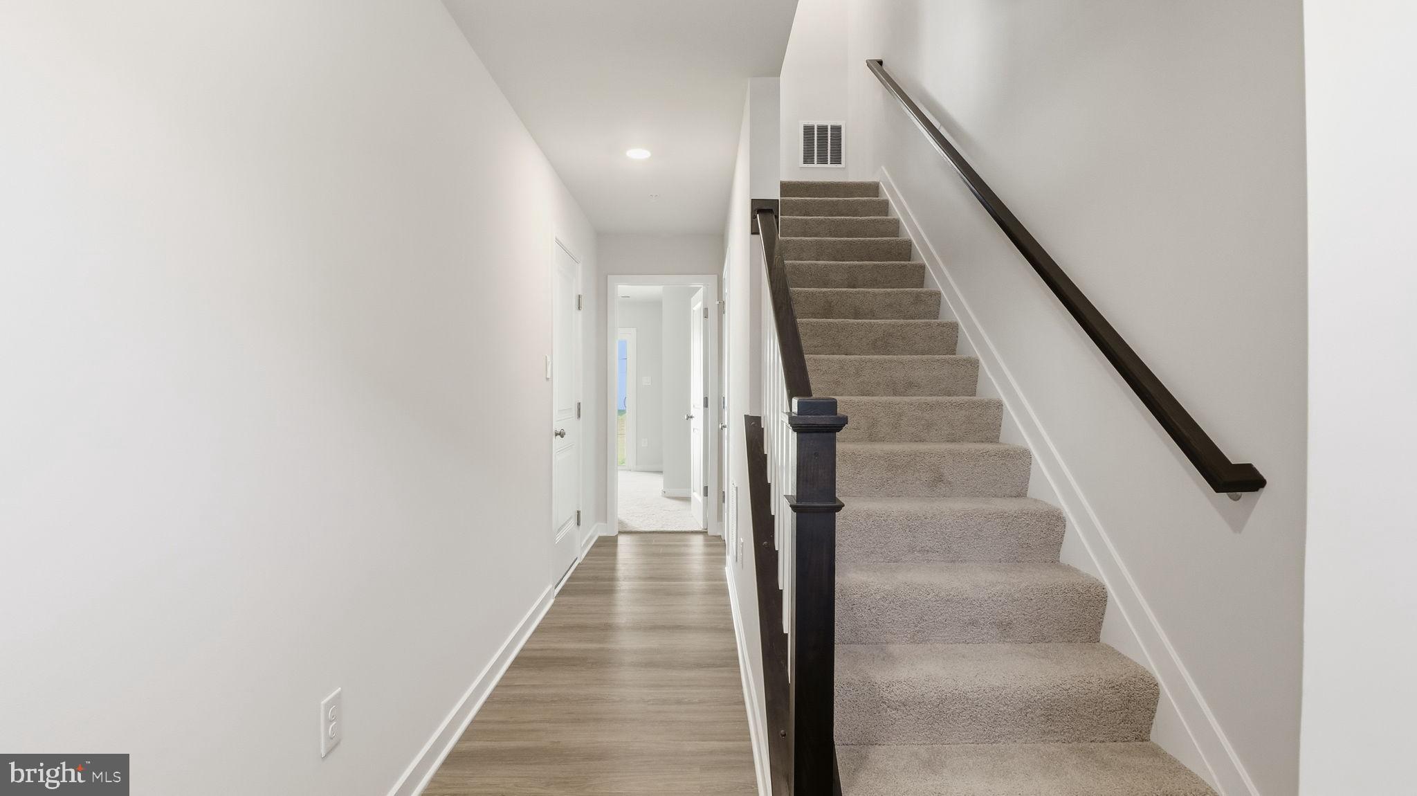 PINEGROVE - Residential Lease