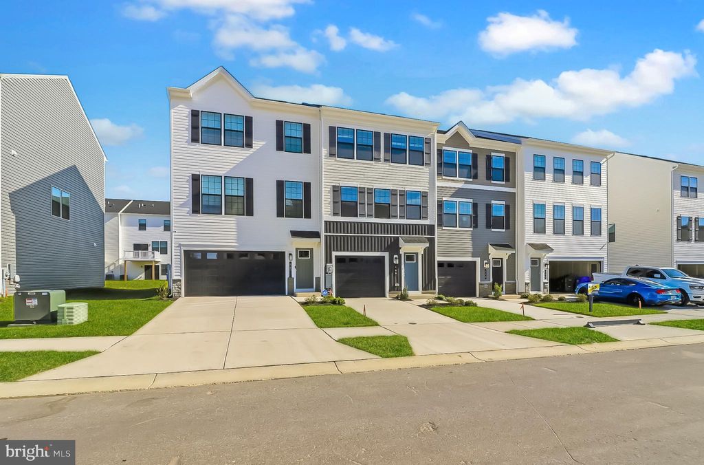 Photo of 466 Still Feather Avenue, LA PLATA, MD 20646 (MLS # MDCH2048918)