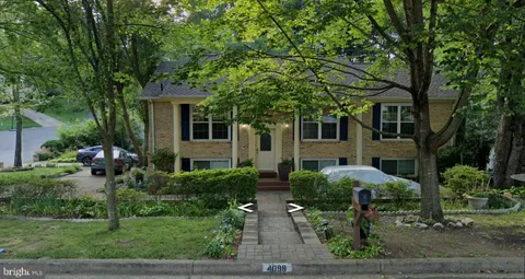 4098 Camelot Ct, Montclair, VA MLS: VAPW2094836