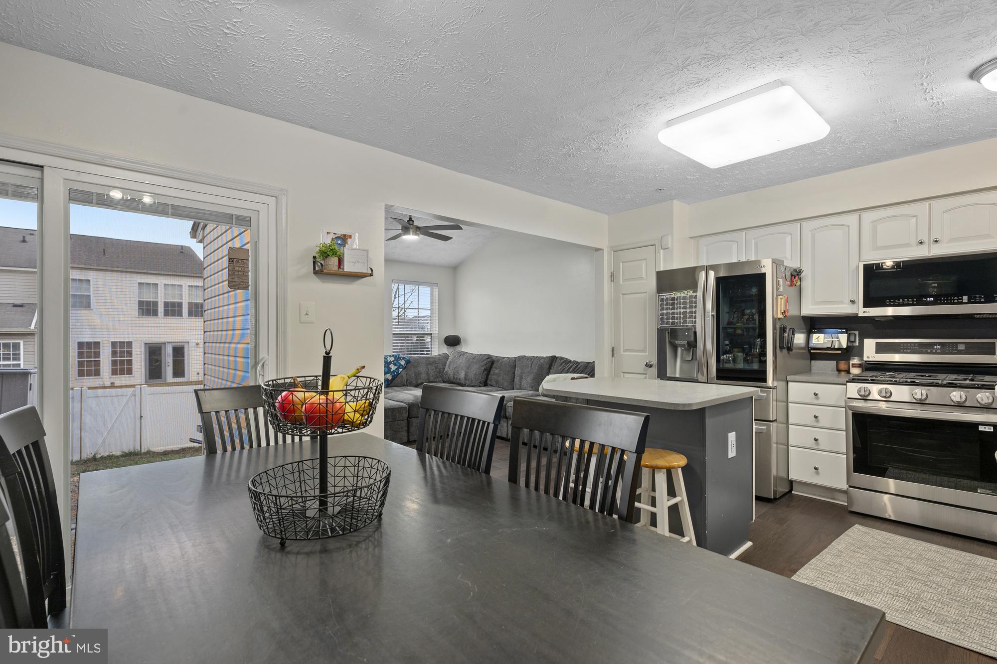 EATON SQUARE - Residential