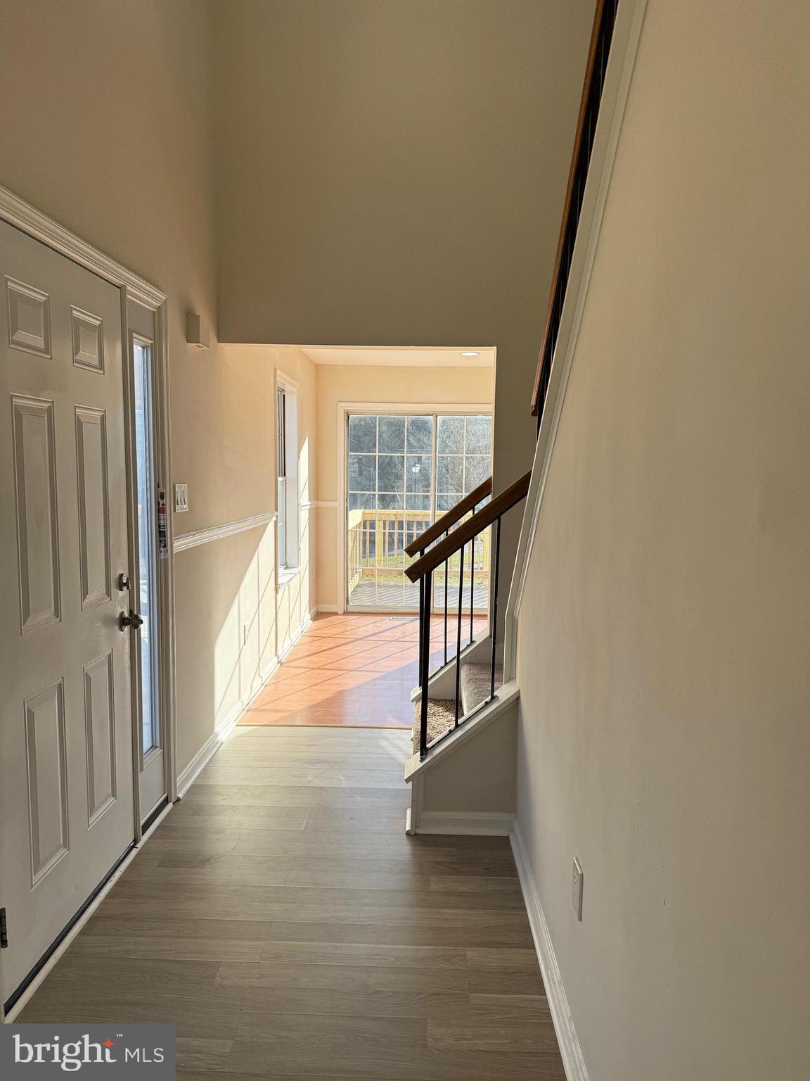 ROLLINGWOOD VILLAGE - Residential Lease