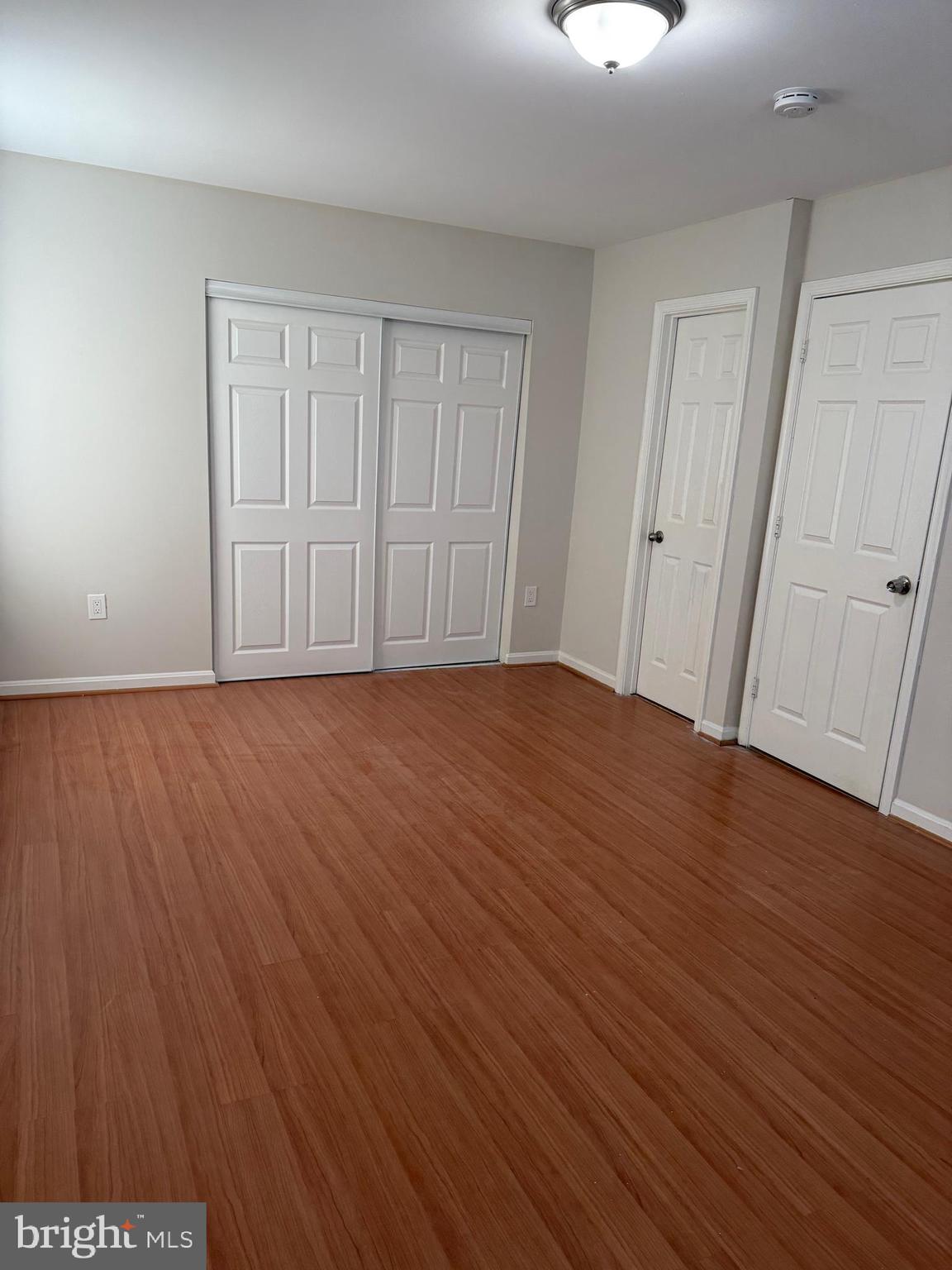 ROLLINGWOOD VILLAGE - Residential Lease