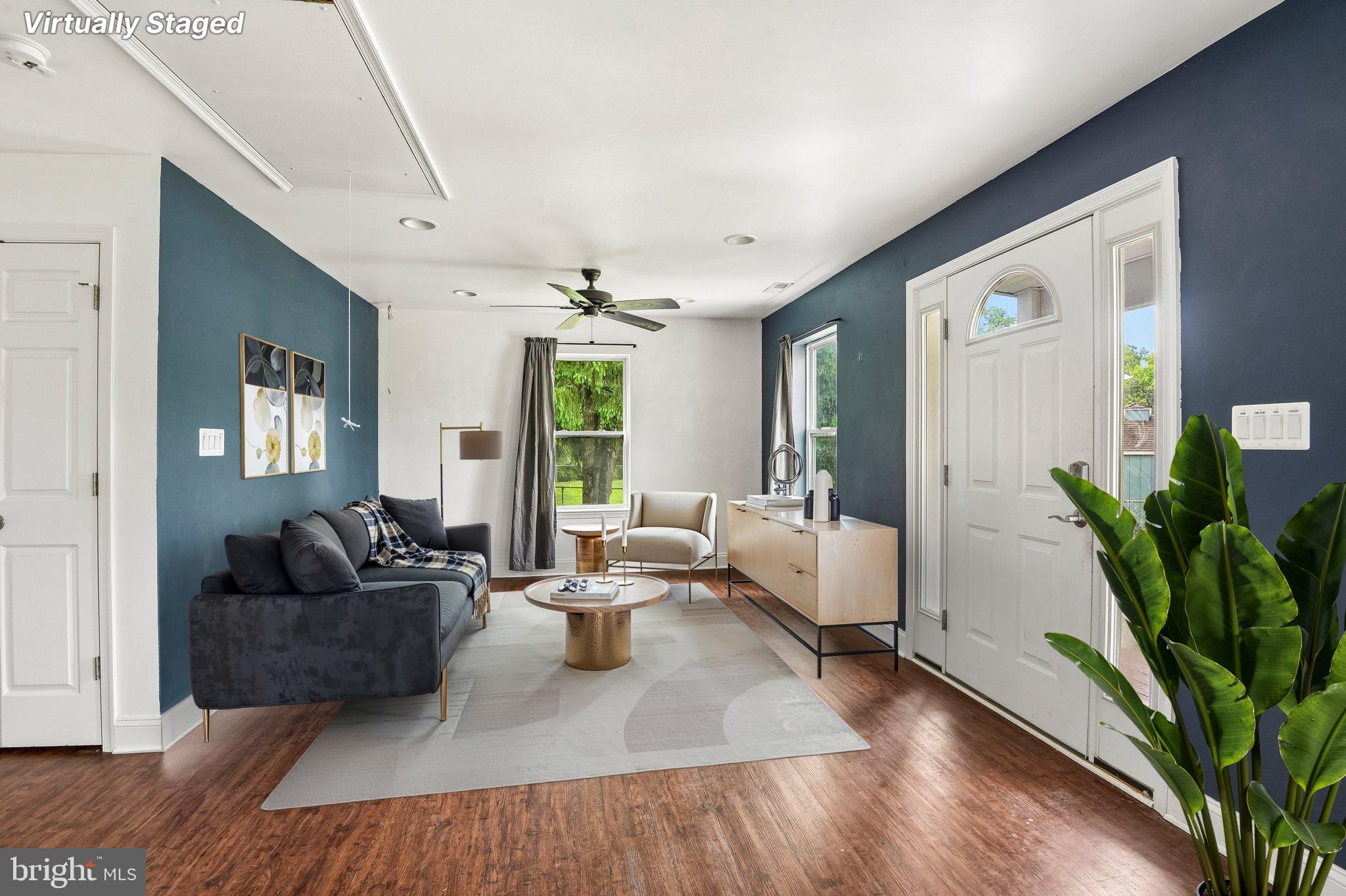 HARRIS HEIGHTS - Residential