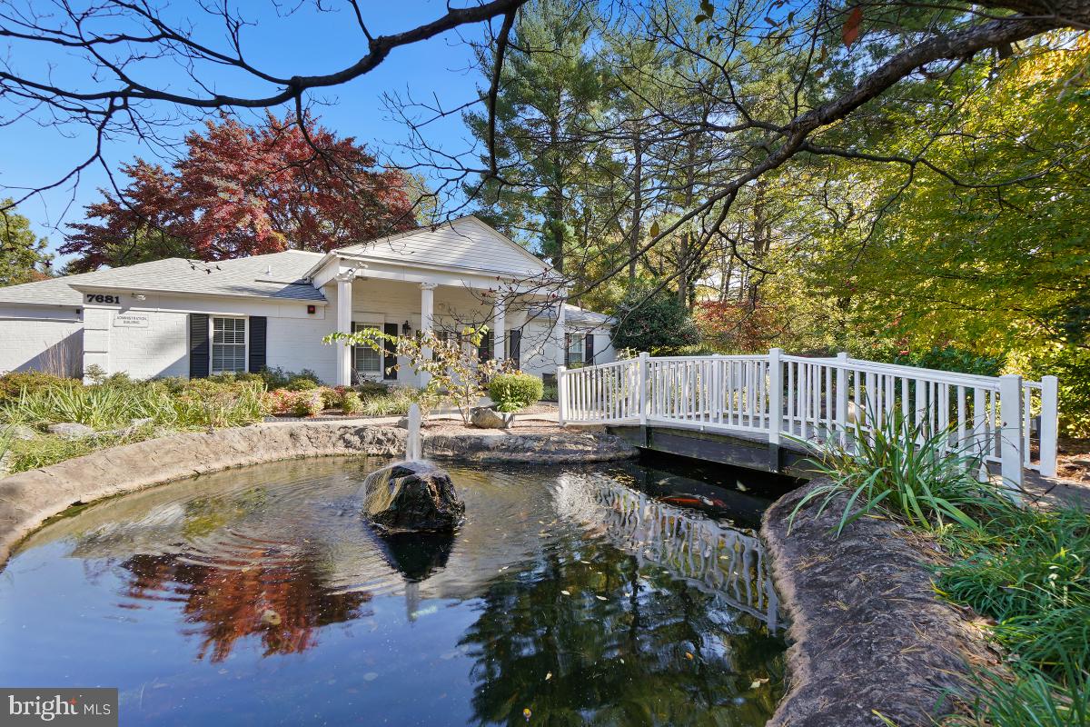 THE COLONIES - Residential Lease