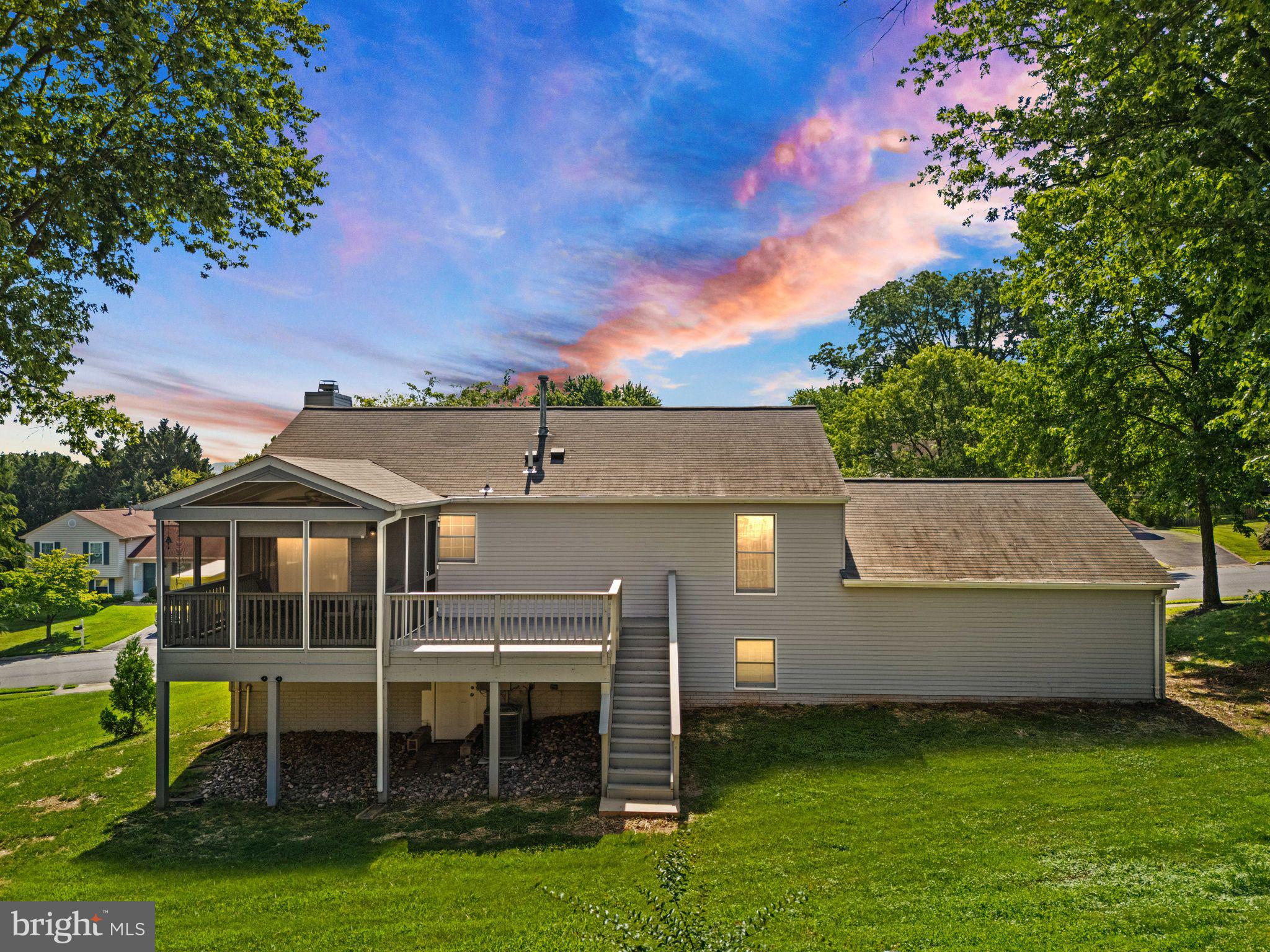 209 RECTOR STREET