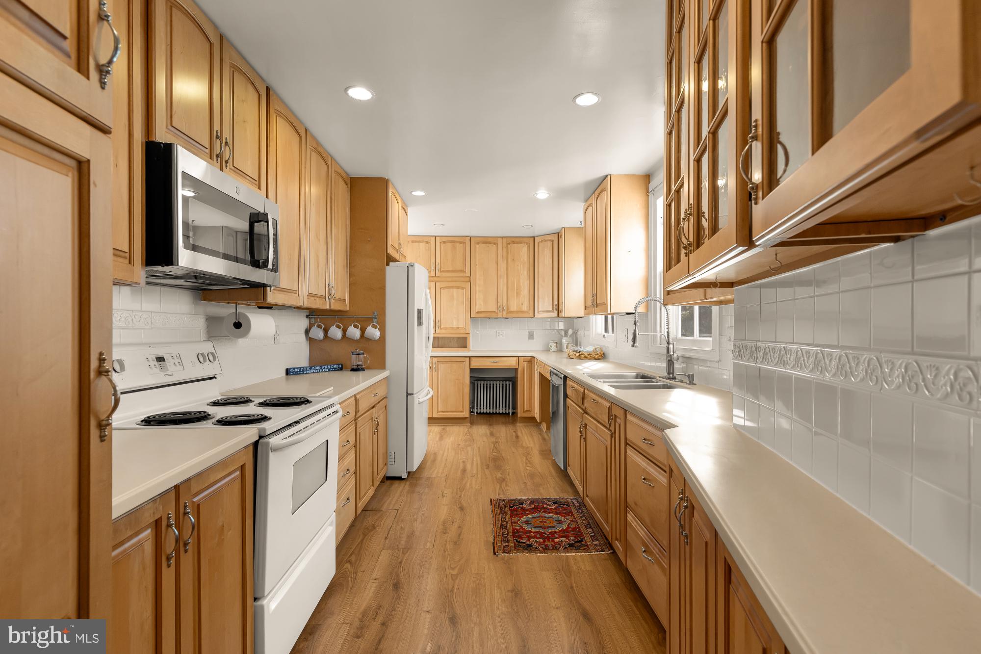 YACHT HAVEN ESTATES - Residential