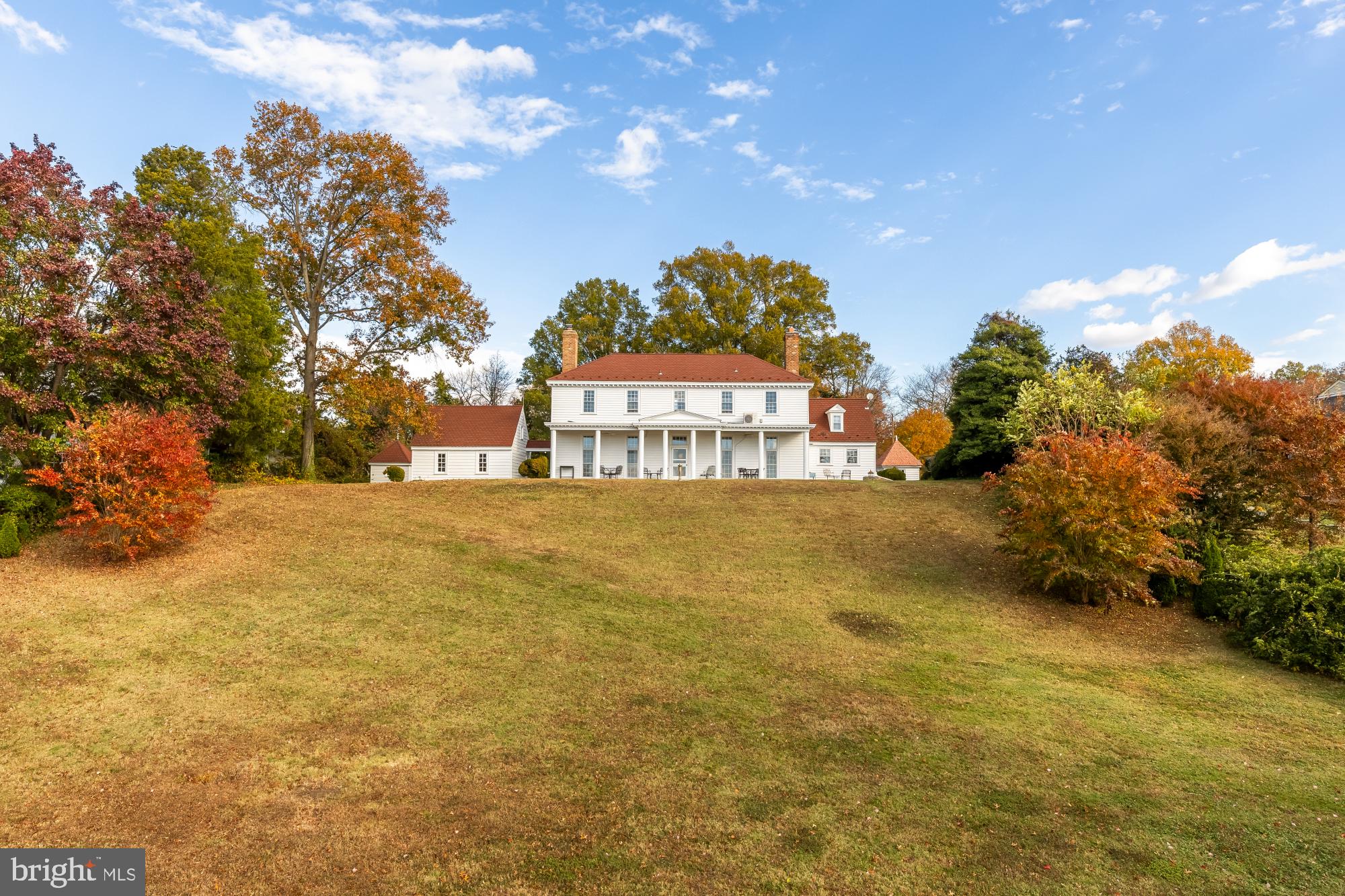 YACHT HAVEN ESTATES - Residential