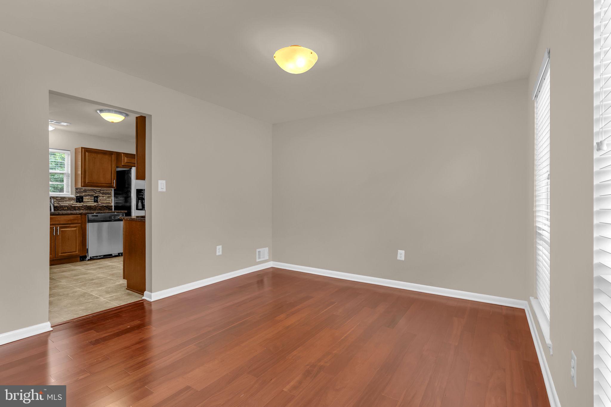 DE THOMASIS PROP - Residential