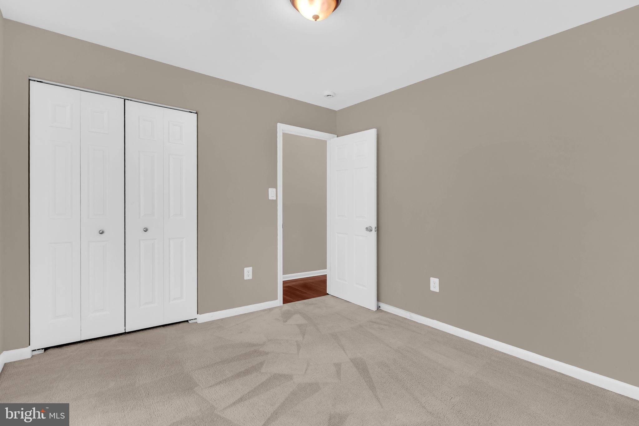 DE THOMASIS PROP - Residential