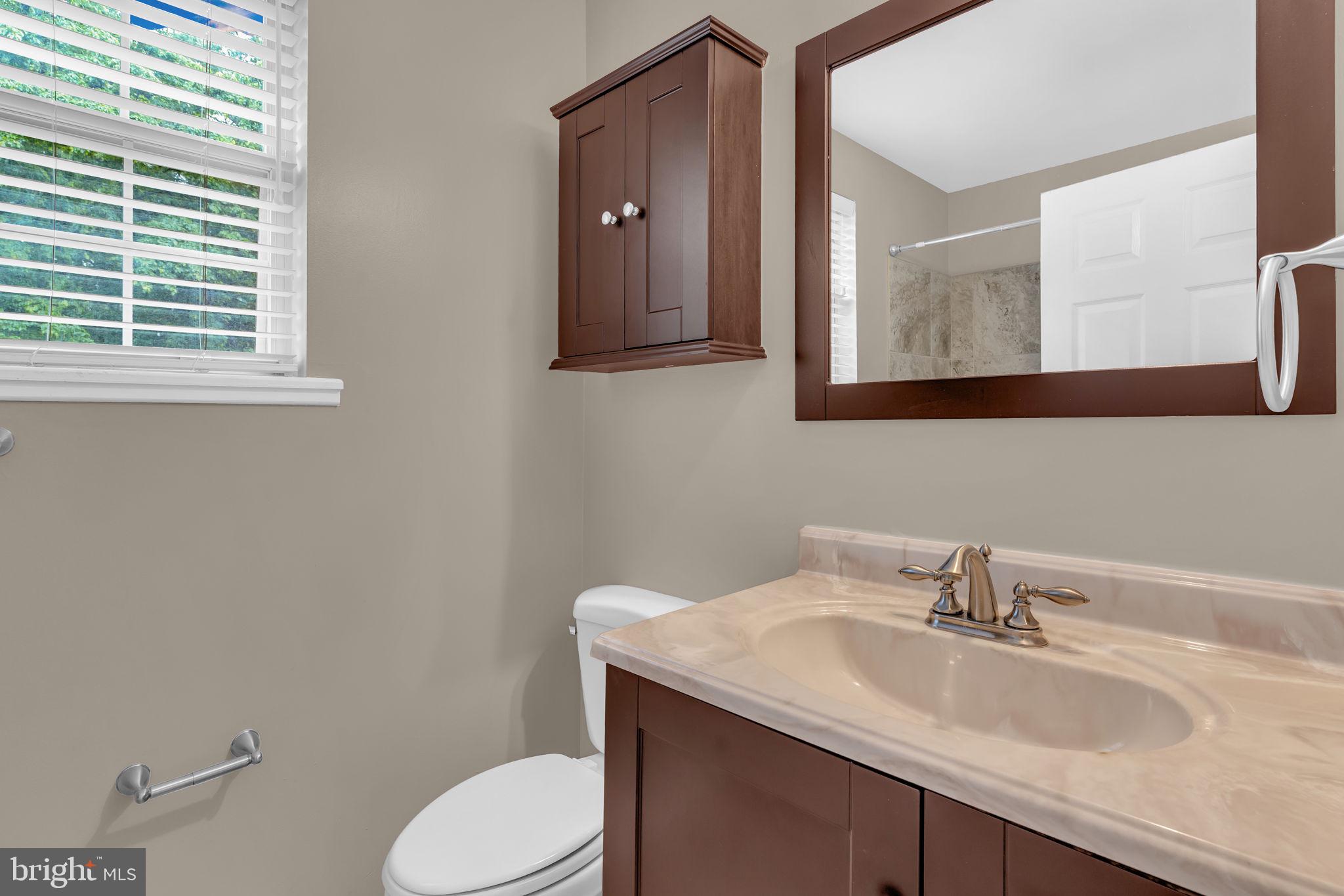 DE THOMASIS PROP - Residential