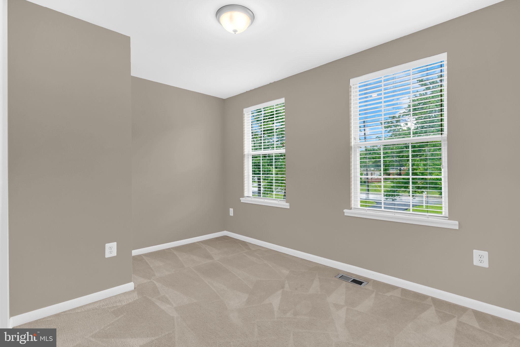 DE THOMASIS PROP - Residential