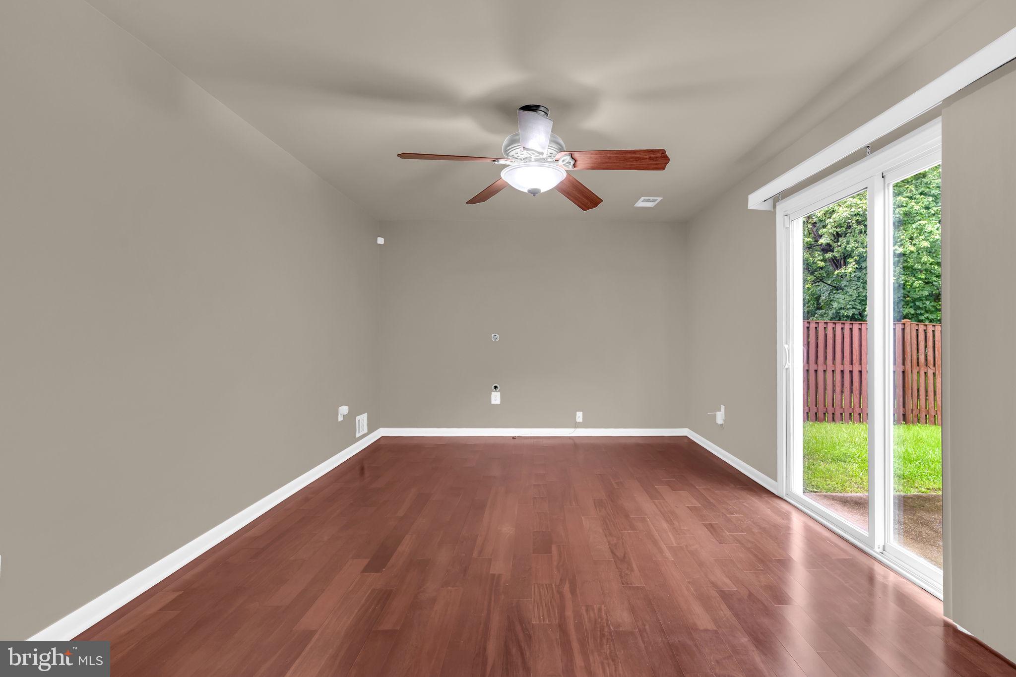 DE THOMASIS PROP - Residential