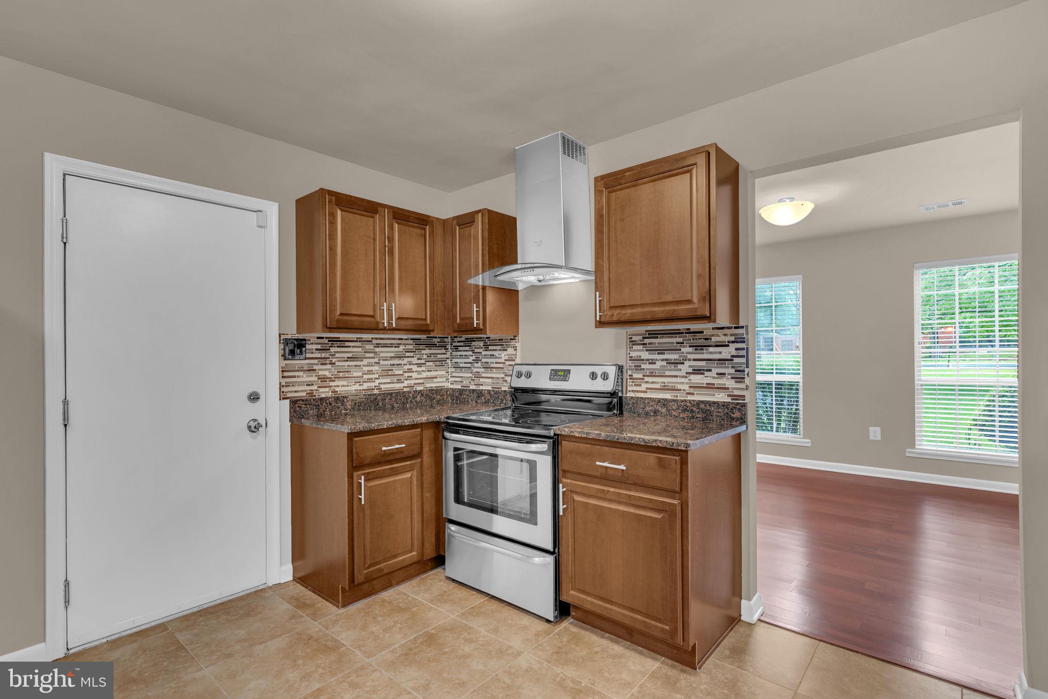 DE THOMASIS PROP - Residential