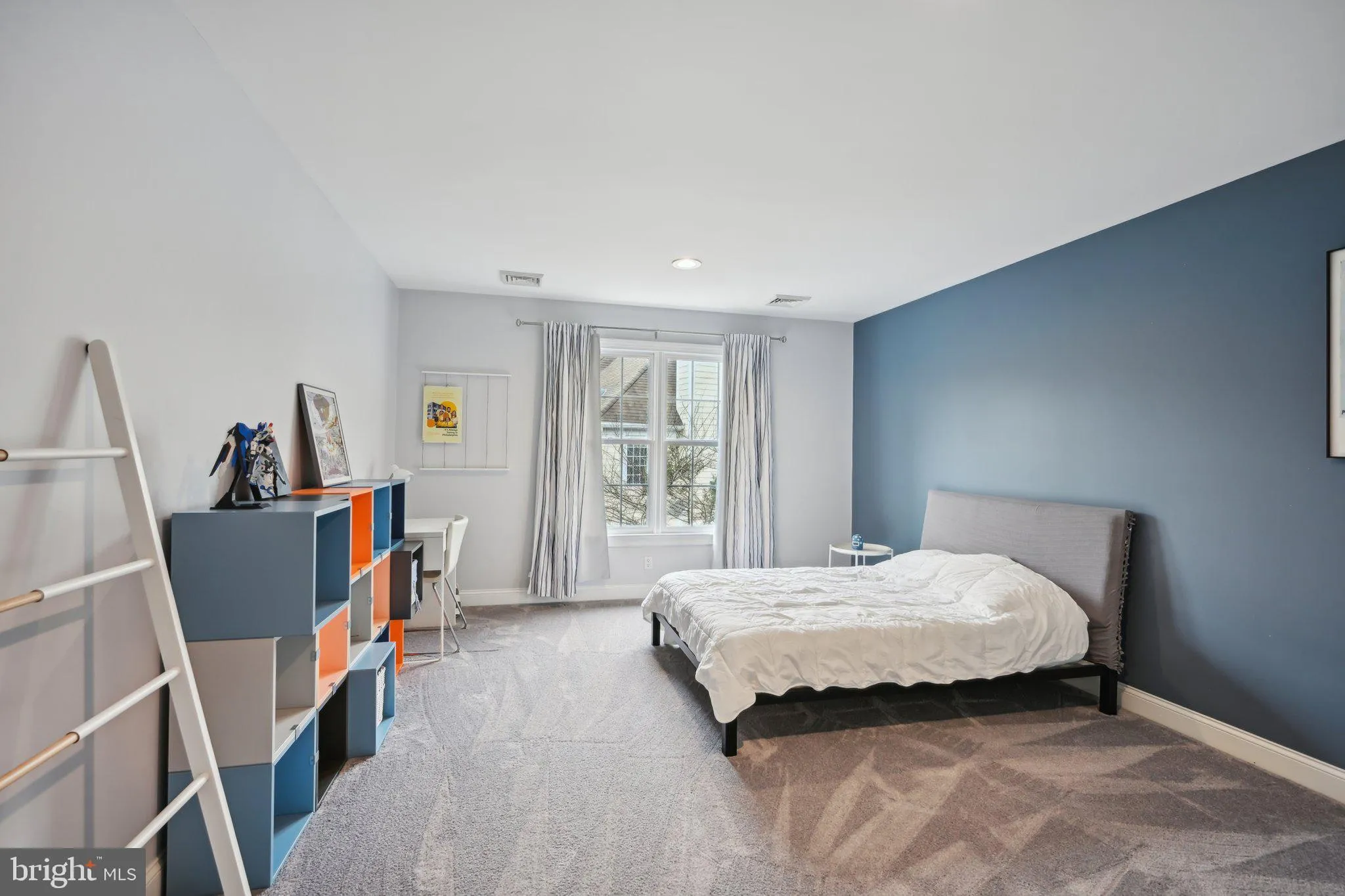 Villanova, Pennsylvania 19085, United States, 6 Bedrooms Bedrooms, ,8 BathroomsBathrooms,Residential,Contingent,89399