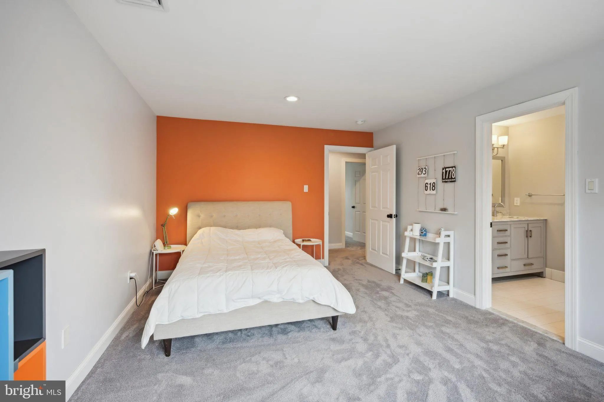 Villanova, Pennsylvania 19085, United States, 6 Bedrooms Bedrooms, ,8 BathroomsBathrooms,Residential,Contingent,89399