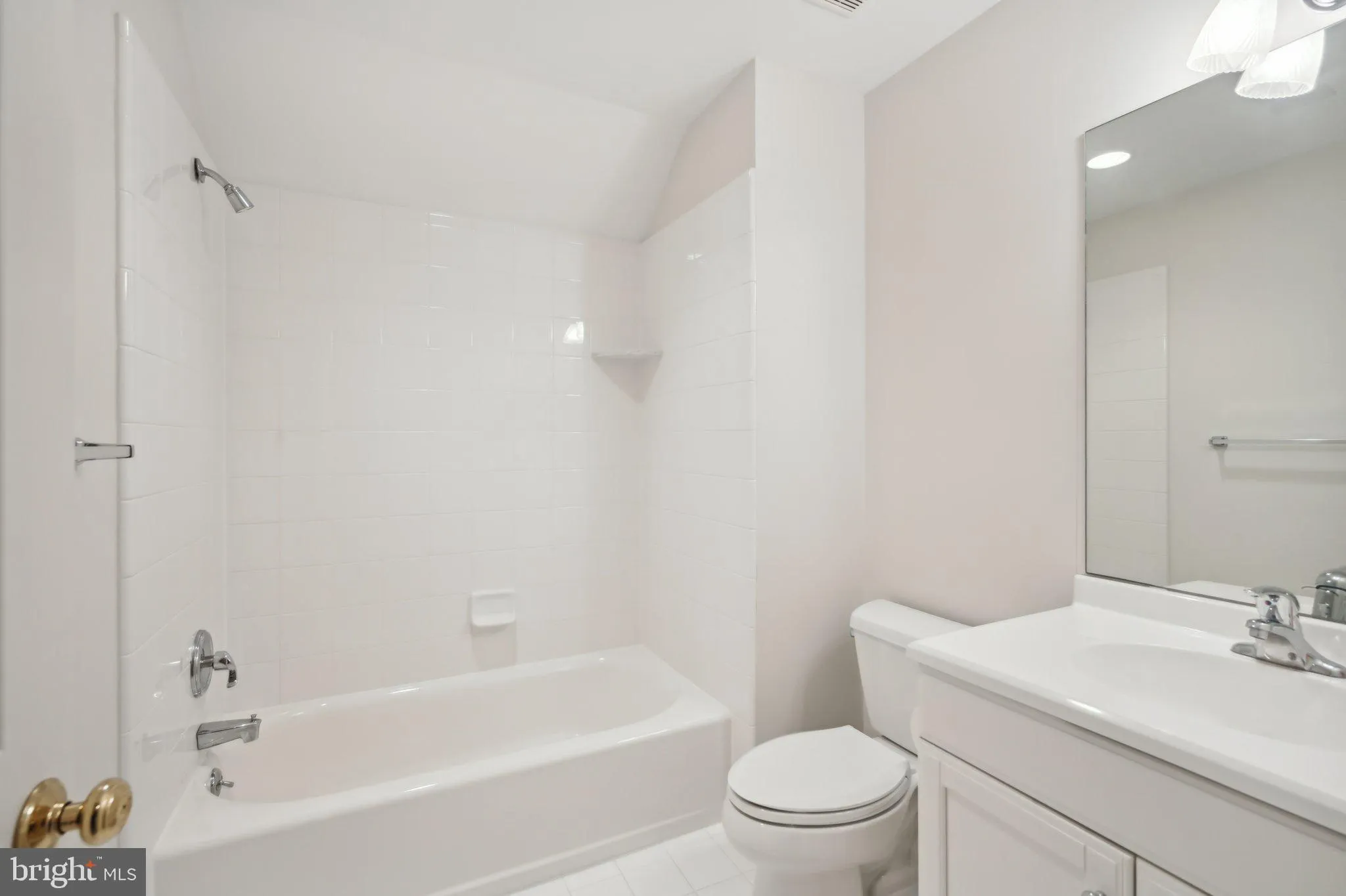 Villanova, Pennsylvania 19085, United States, 6 Bedrooms Bedrooms, ,8 BathroomsBathrooms,Residential,Contingent,89399