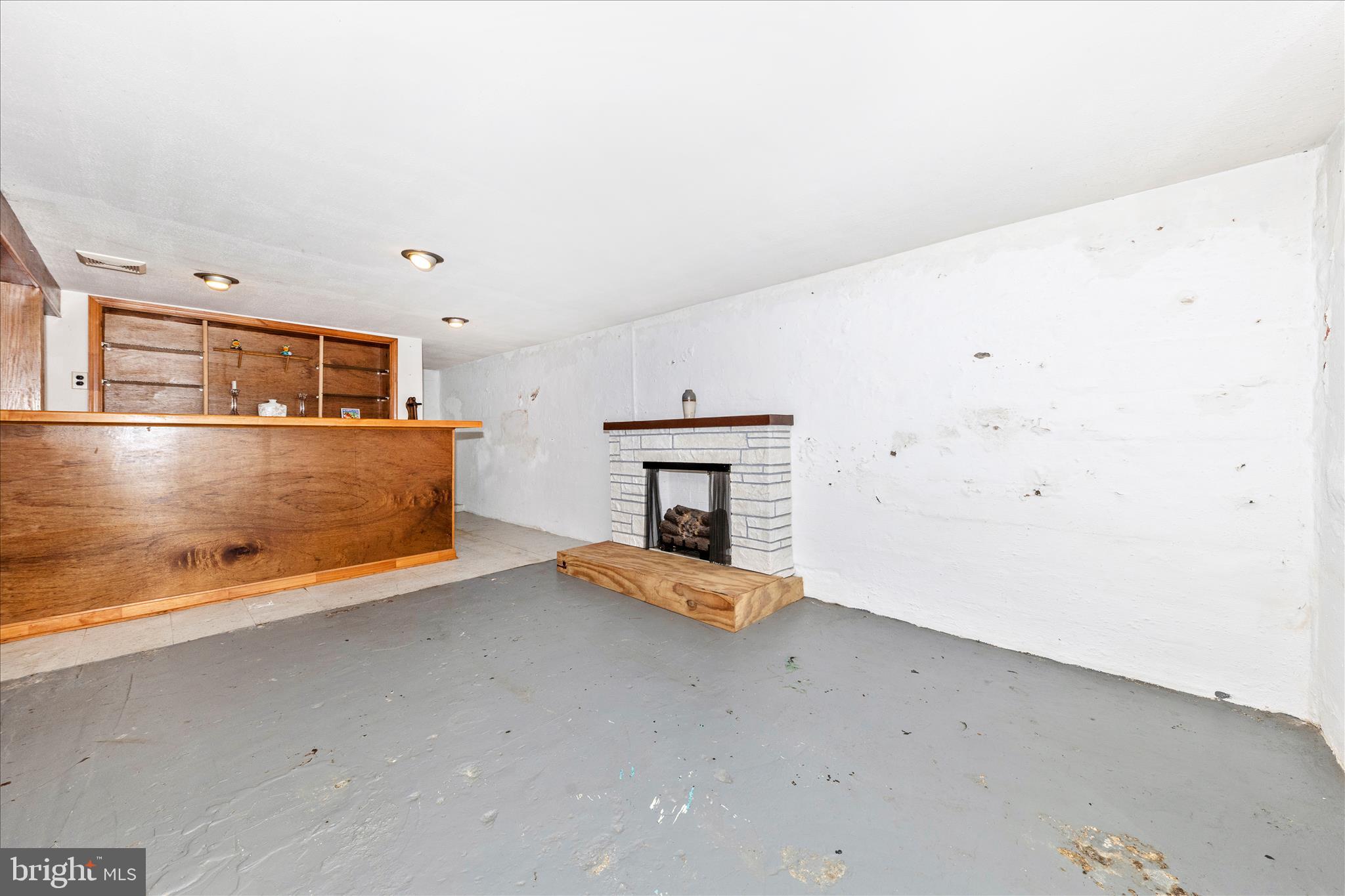 BRUNSWICK - Residential