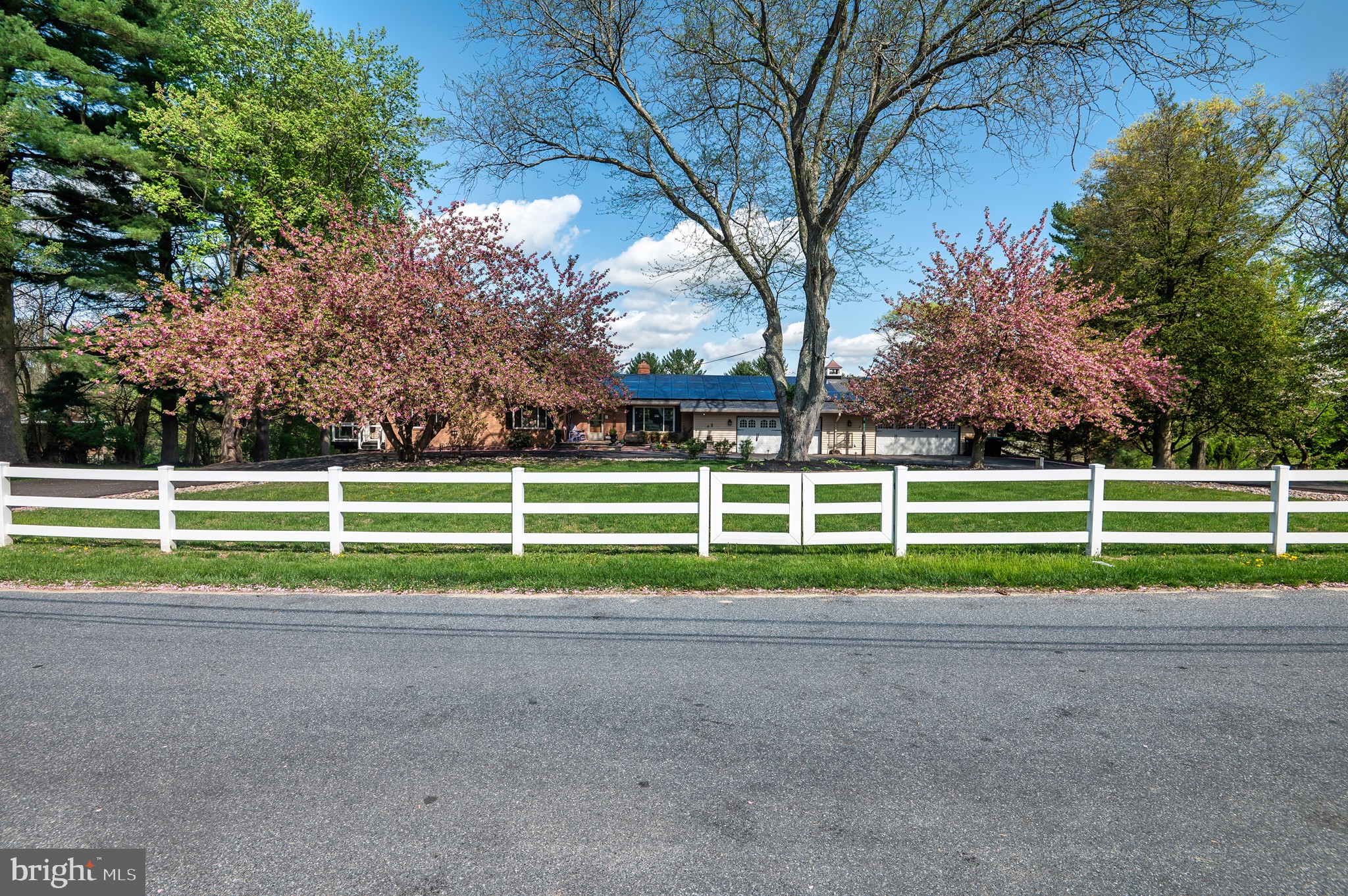 HOPKINS ESTATES - Residential