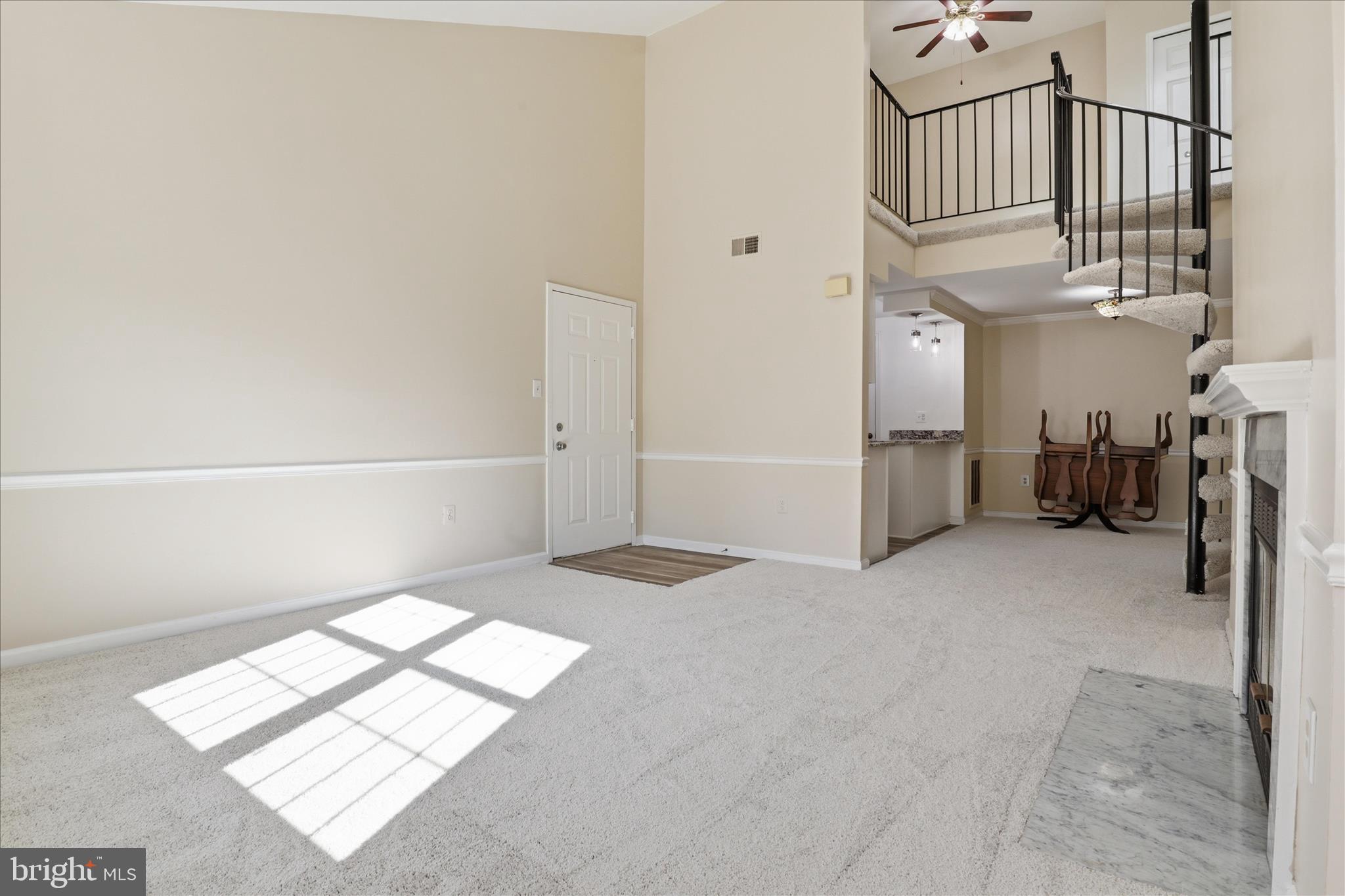 HAMPTON HOUSE - Residential