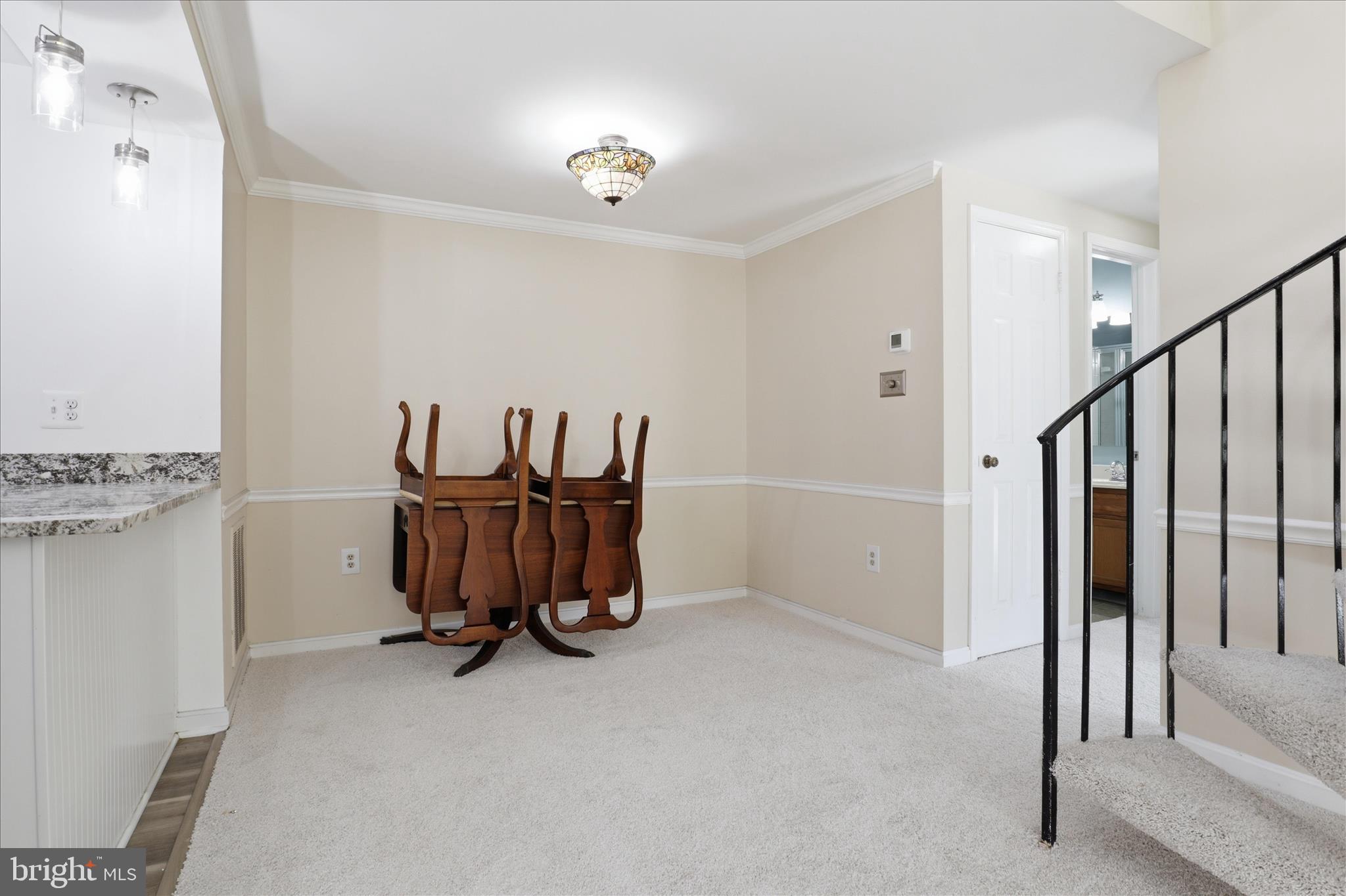HAMPTON HOUSE - Residential