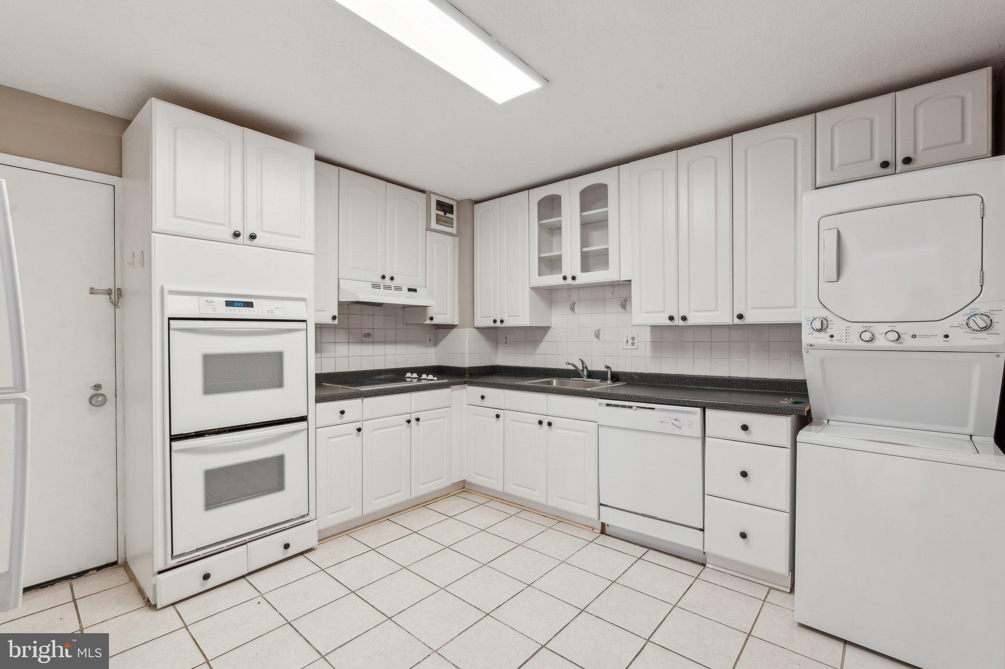 ROTONDA - Residential