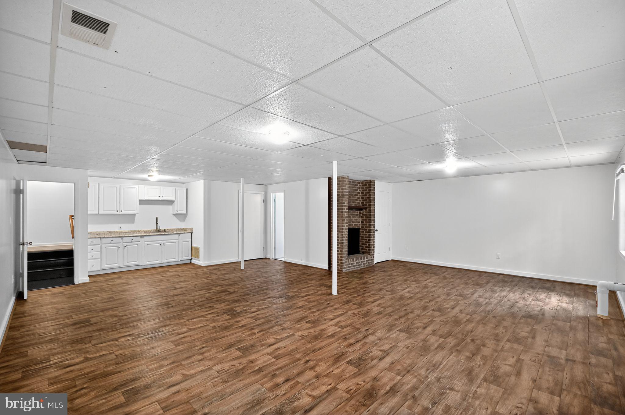 FAIRVIEW FARM SUBD - Residential